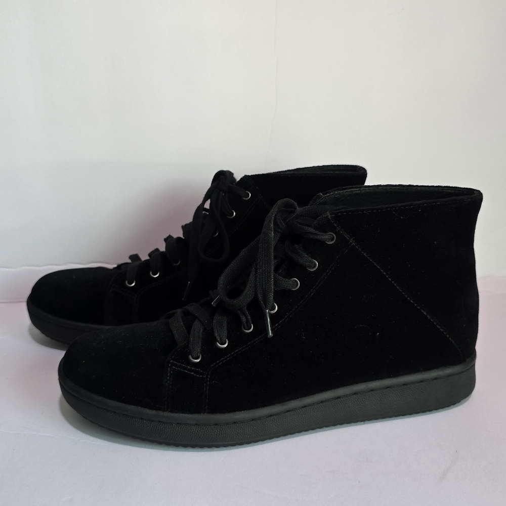 Eileen Fisher Velvet Black Hightop Lace Up Sneakers Shoes, Sz 9